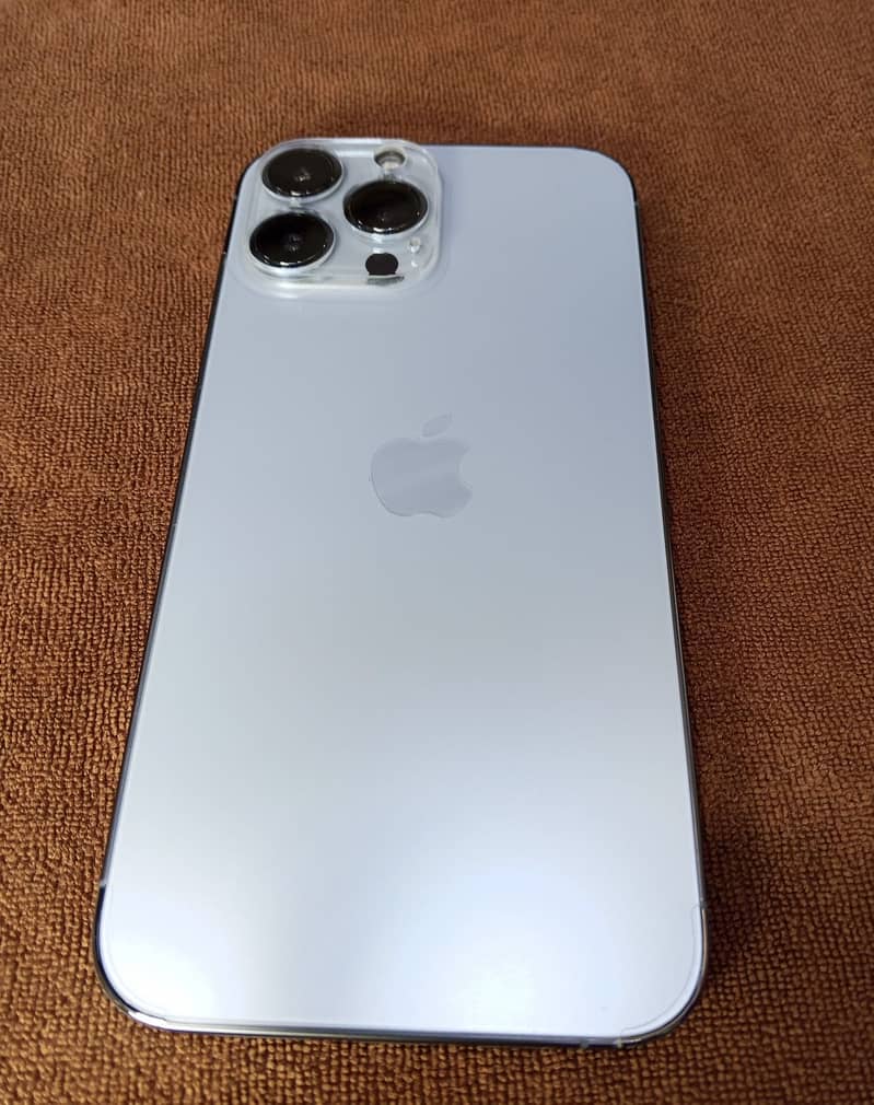 Apple iPhone 13 Pro Max 3