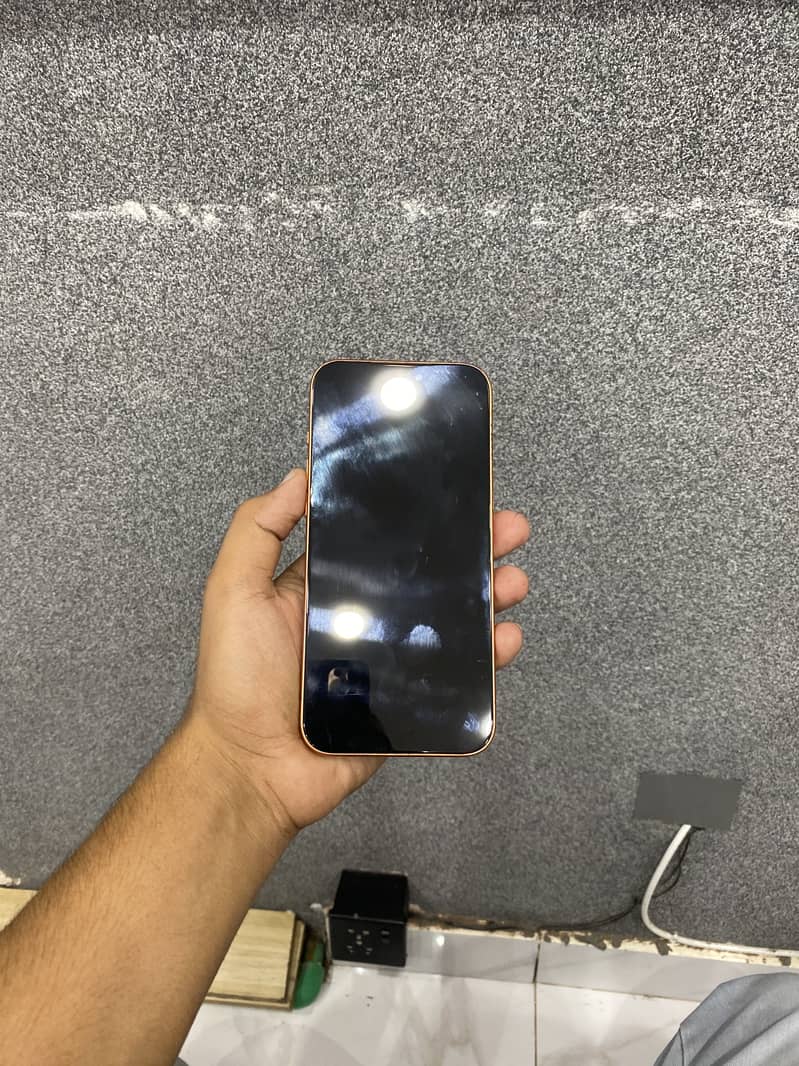 Apple iPhone 17 Pro Max 2