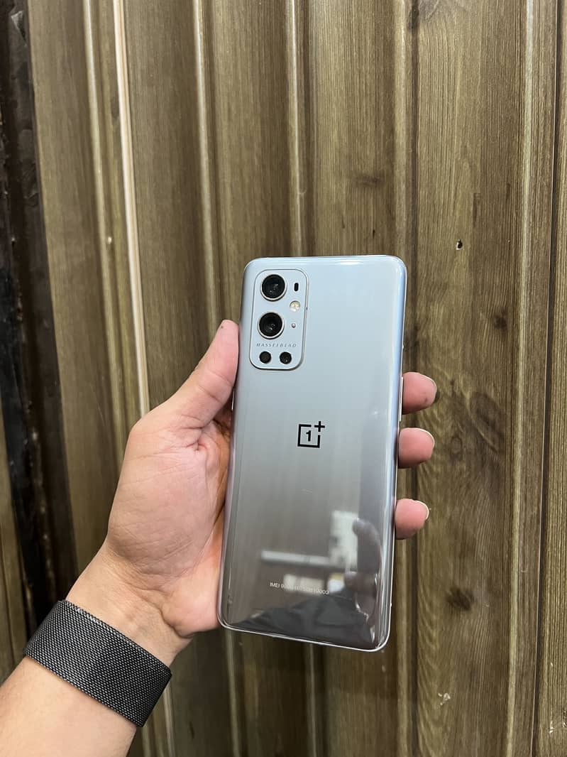One Plus 9 Pro 2