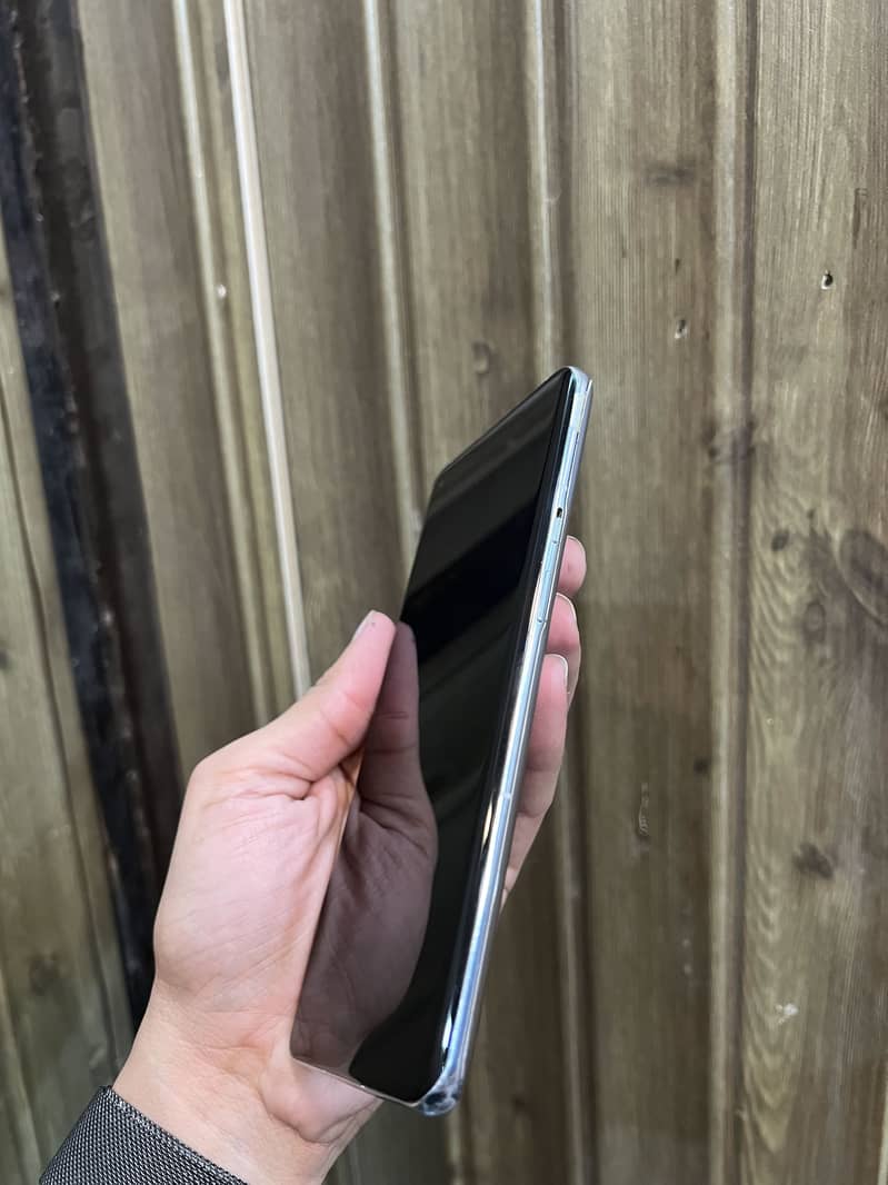 One Plus 9 Pro 3