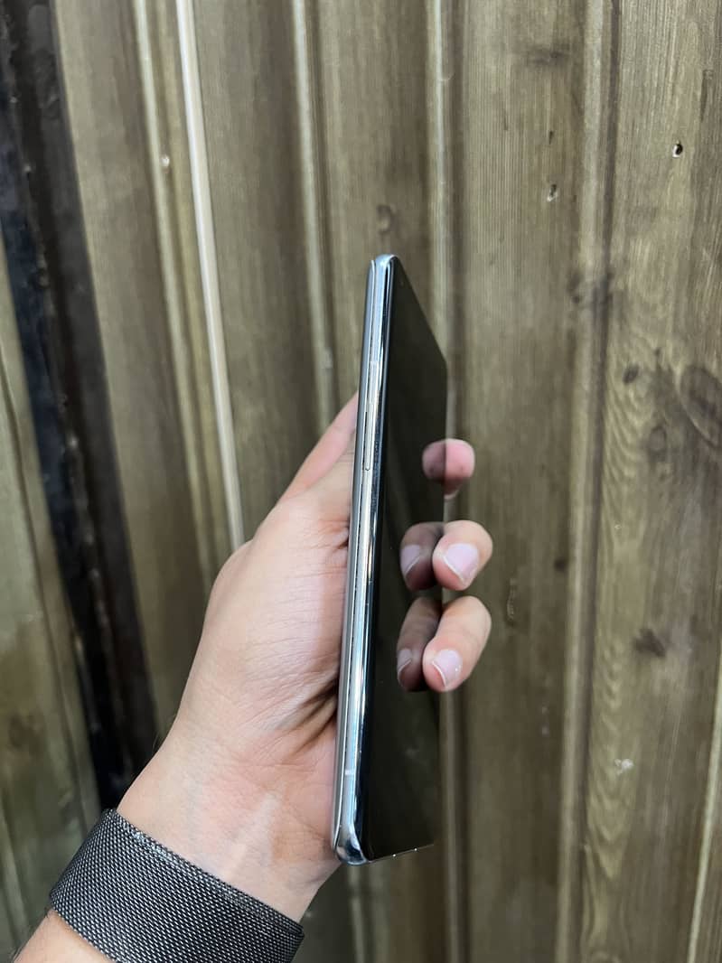 One Plus 9 Pro 5