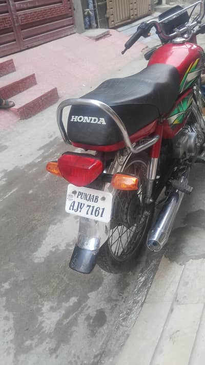 Honda CD 70 model 2022 geniun all documents with bio matric new look