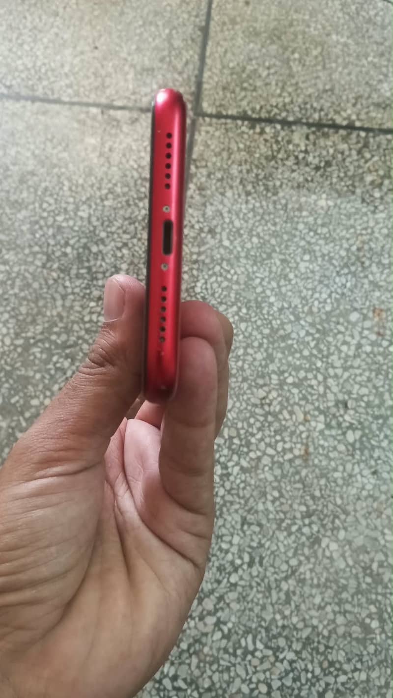 Apple iPhone 11 2