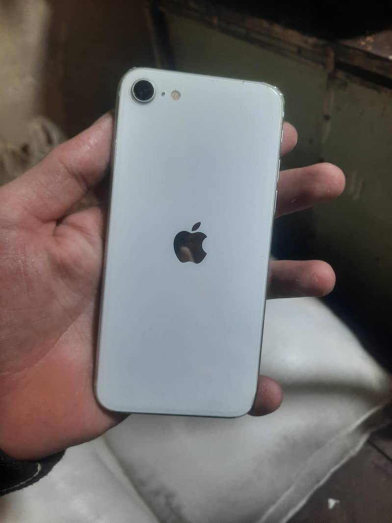 Apple iPhone SE 3