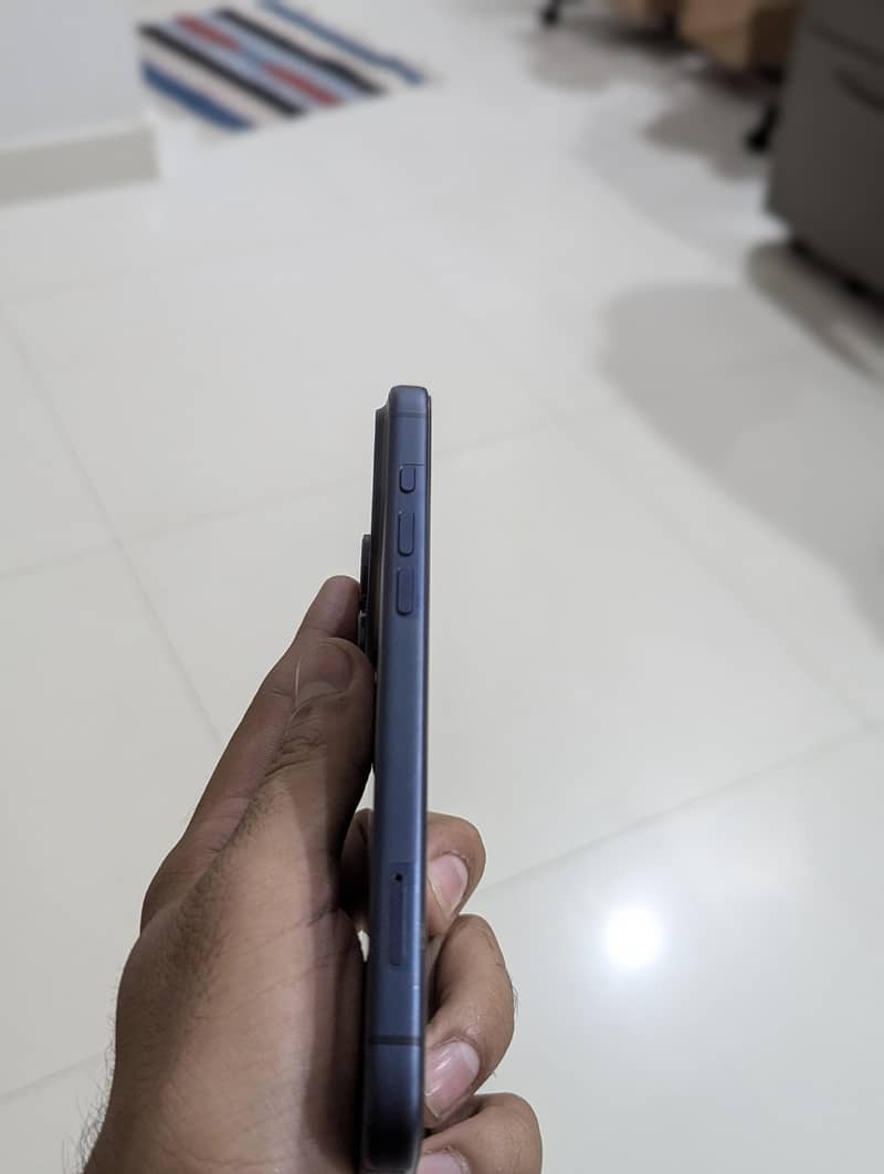 Apple iPhone 17 Pro Max 2