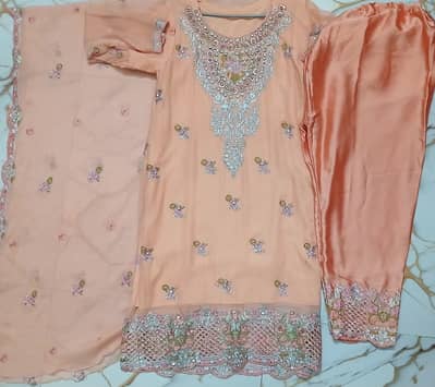 Peach Fancy Embroidered Ladies Suit – Gently Used