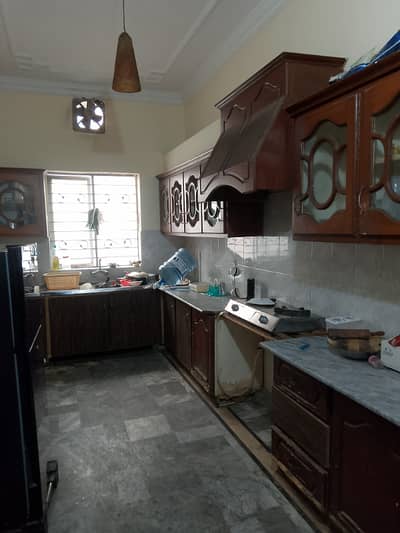 5 Marla lower Portion available for rent in Johar town Q block near imperium mall