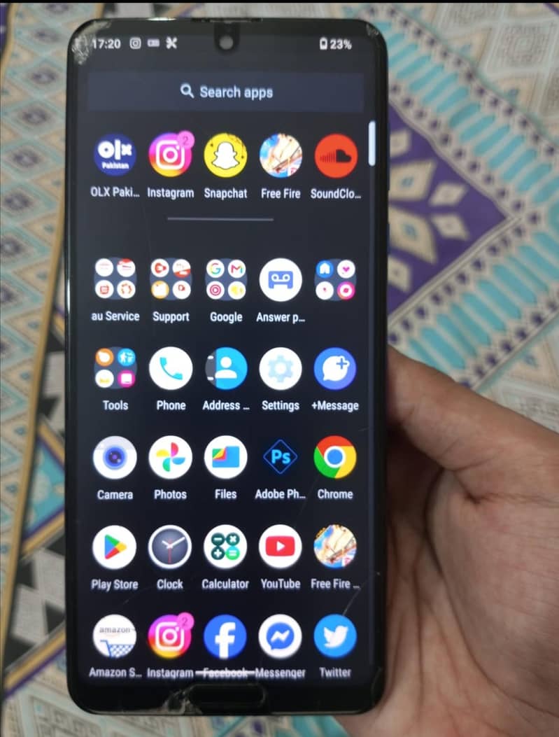 Sharp Aquos R5G 1