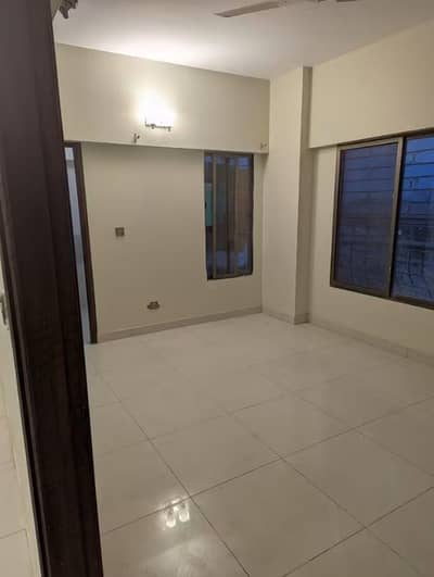 Sale 120 yards double story blk 3 kamran chowrangi
