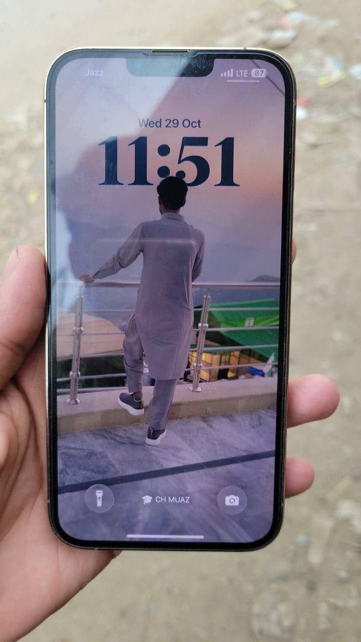 Apple iPhone 13 Pro Max 1