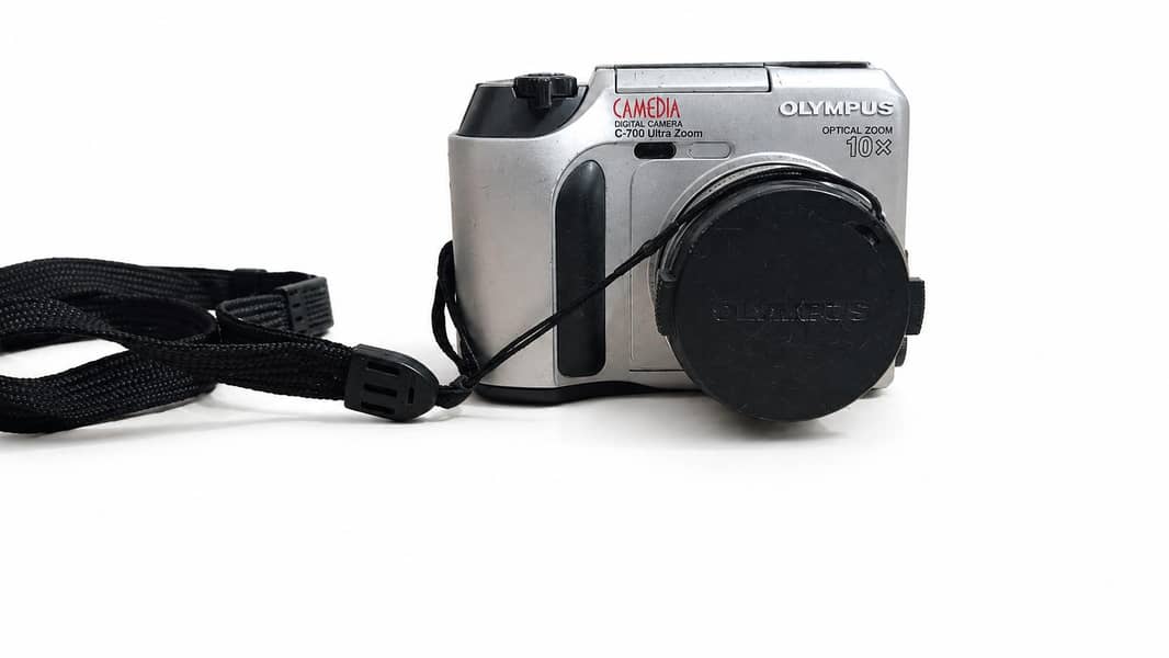 DIGITAL CAMERA 1