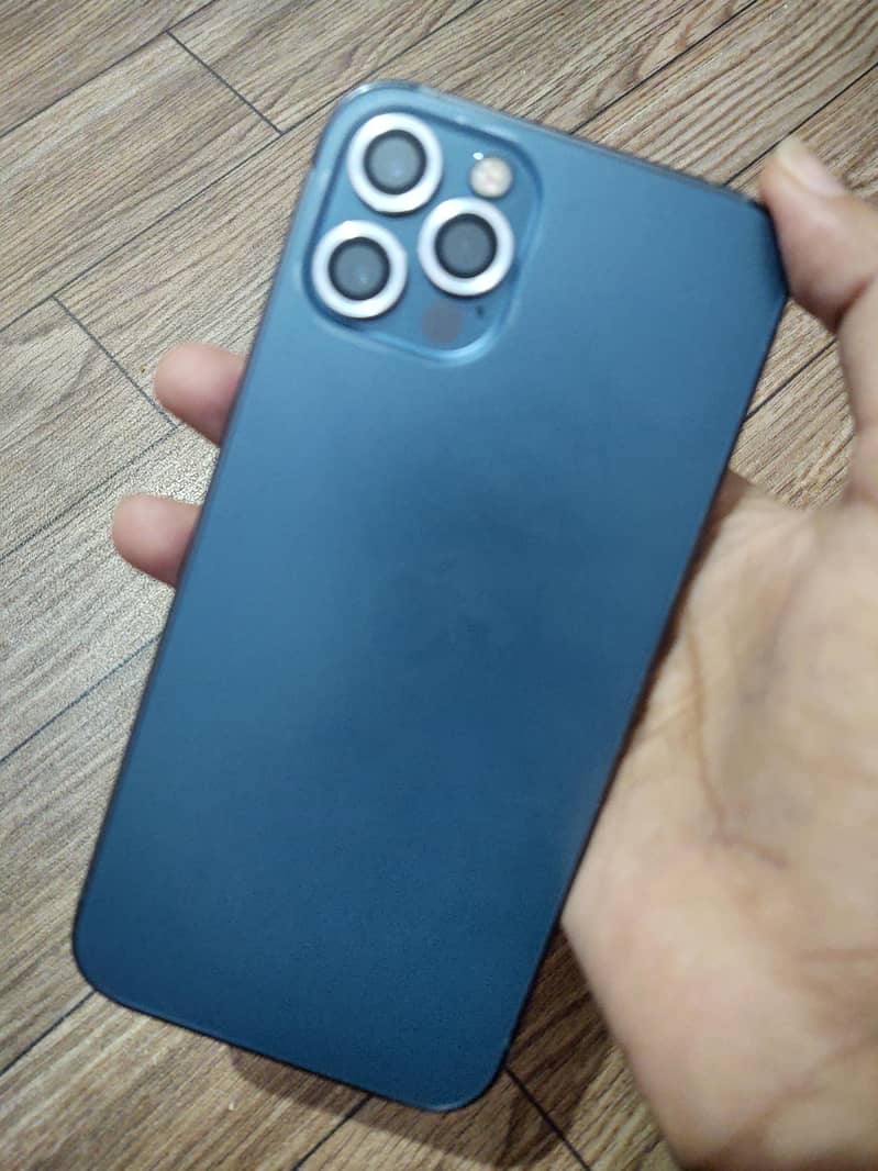 Apple iPhone 12 Pro 0