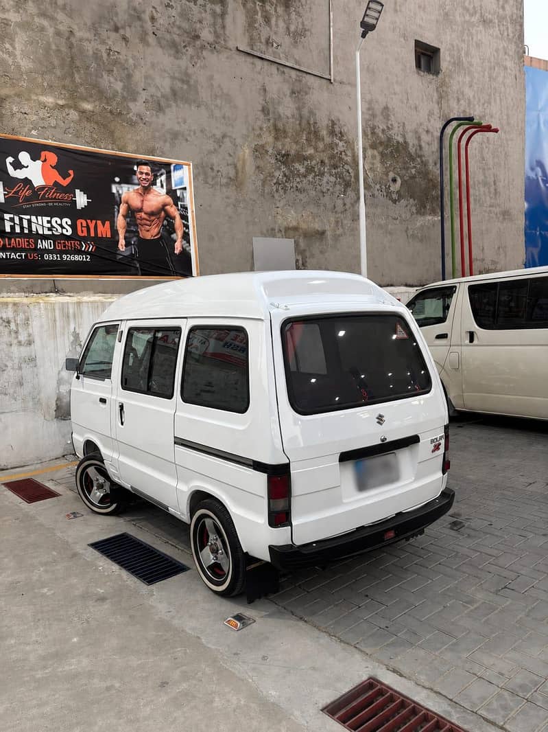 Suzuki bolan 1