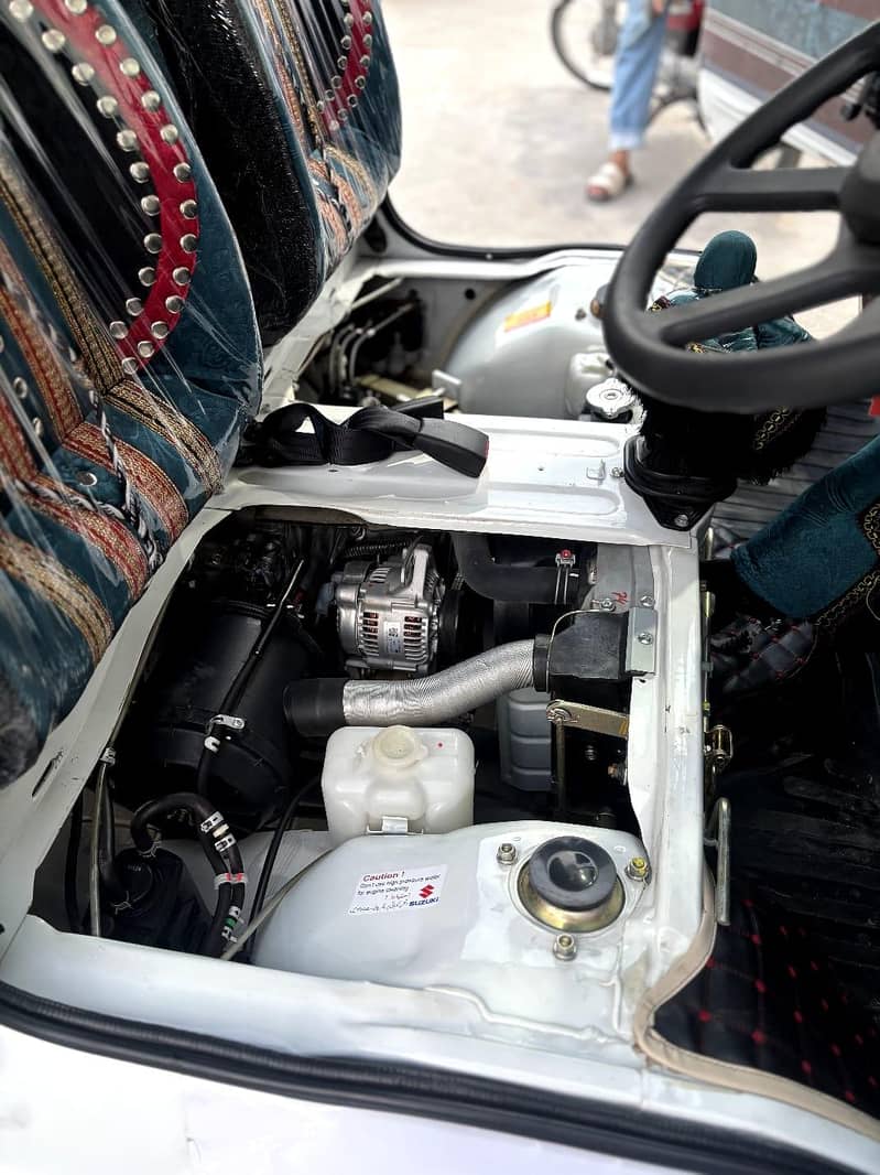 Suzuki bolan 8