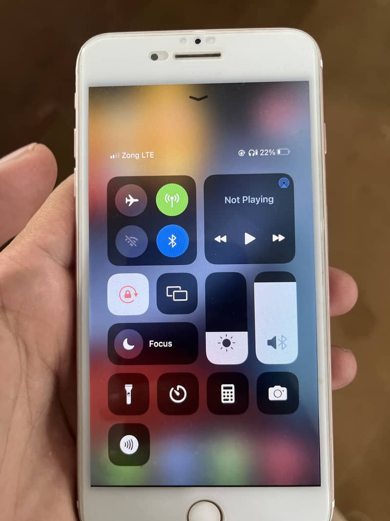 Apple iPhone 7 Plus 2