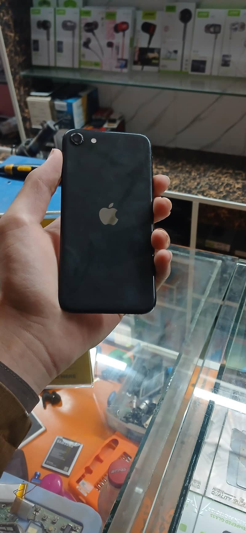 iphone se 2022 3