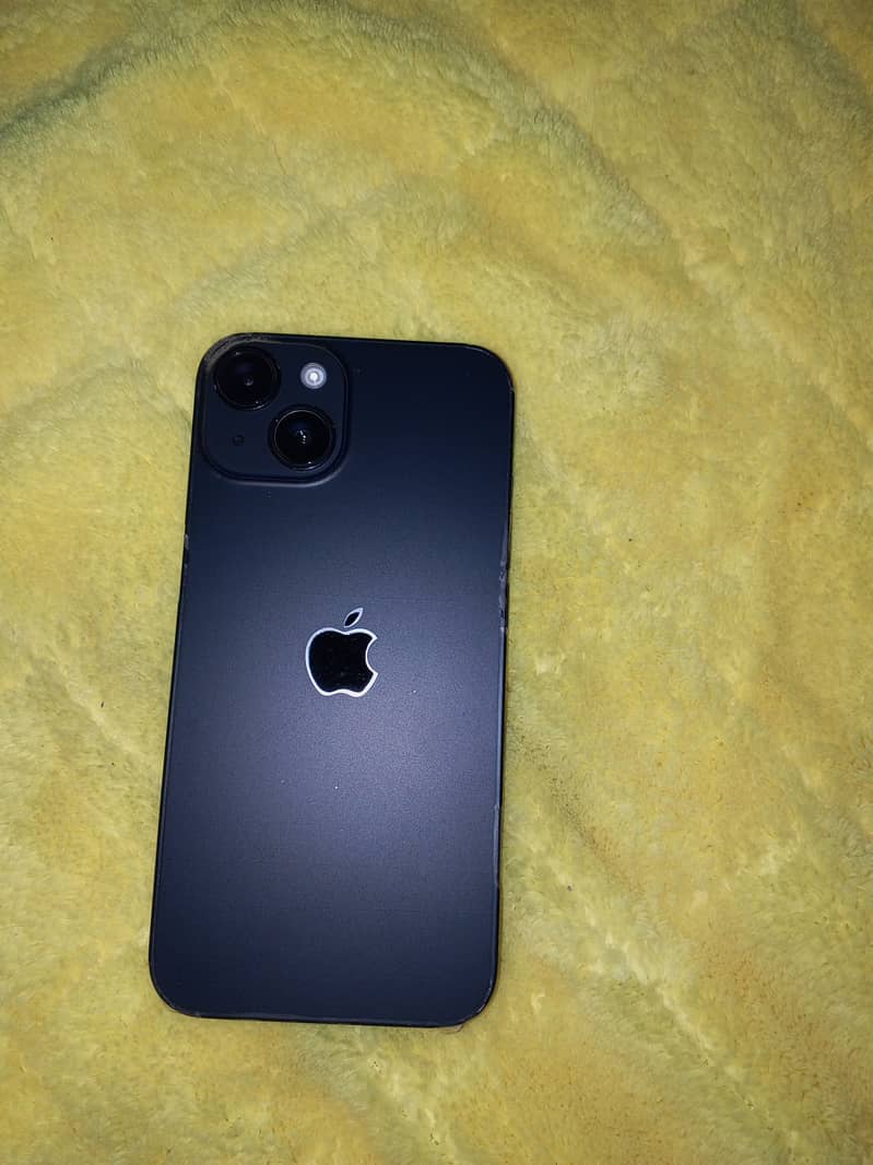 Apple iPhone 14 3