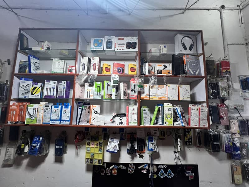 Mobile shop 2