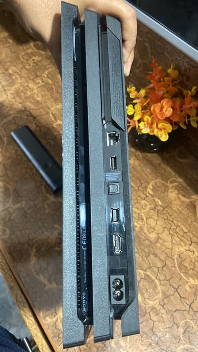 Ps4 pro 1TB for sale