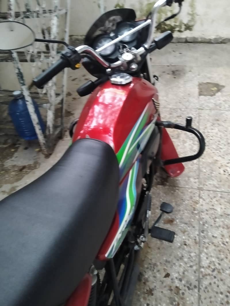 Honda prider 3