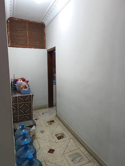 Sale flat Gulshan complex 2bed lounge ist floor johar mor to Askri 4