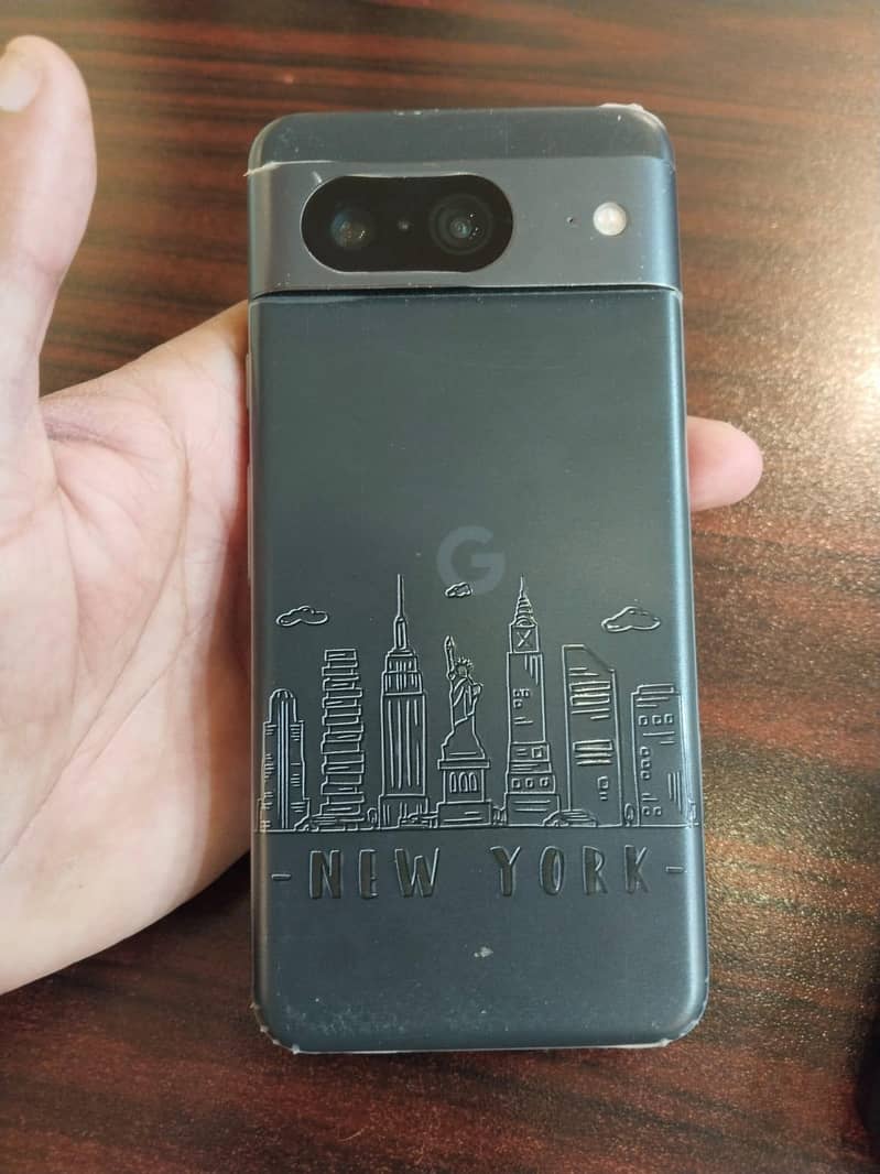 Google Pixel 8 1