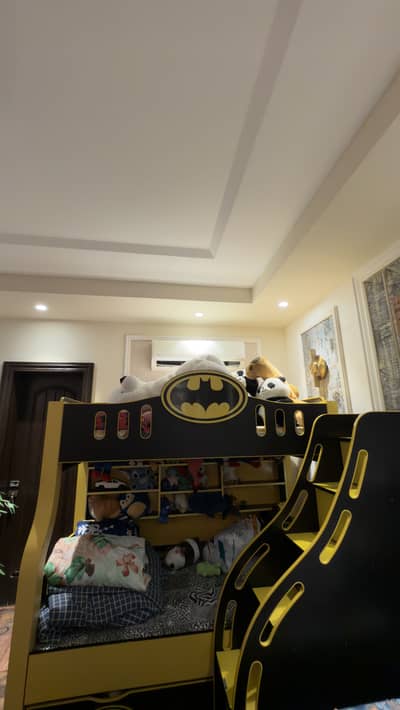 Kids bunk bed