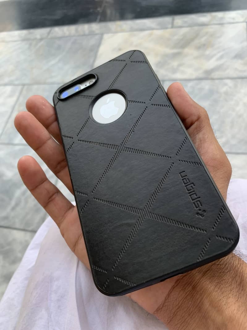 Apple iPhone 7 Plus 7