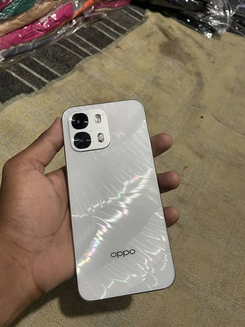 OPPO A6s 3