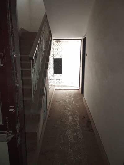 Sale flat 1 bed lounge Supreme castle 4th floor Johar mor