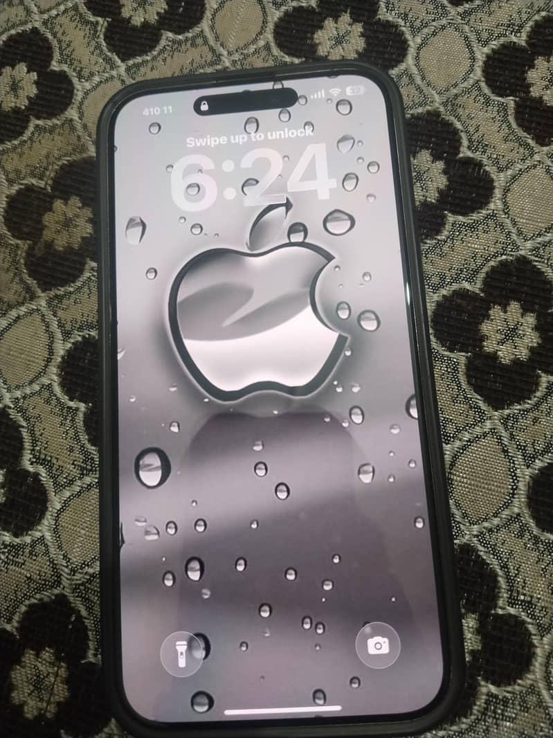 Apple iPhone 15 Pro Max 1
