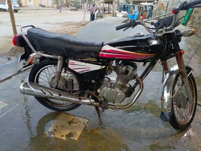 Honda 125 cg 2010 model   Hyd num resgister 2011 0311/550/3310/ ki