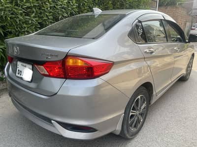 Honda City IVTEC 2022 total genuine fully loaded aspire automatic