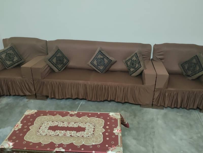5seater sofa set 0