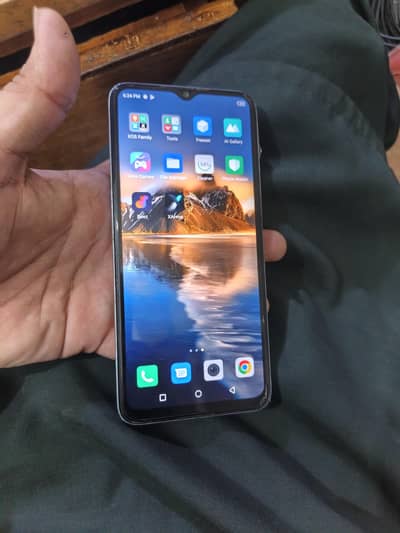 Infinix Hot 30i