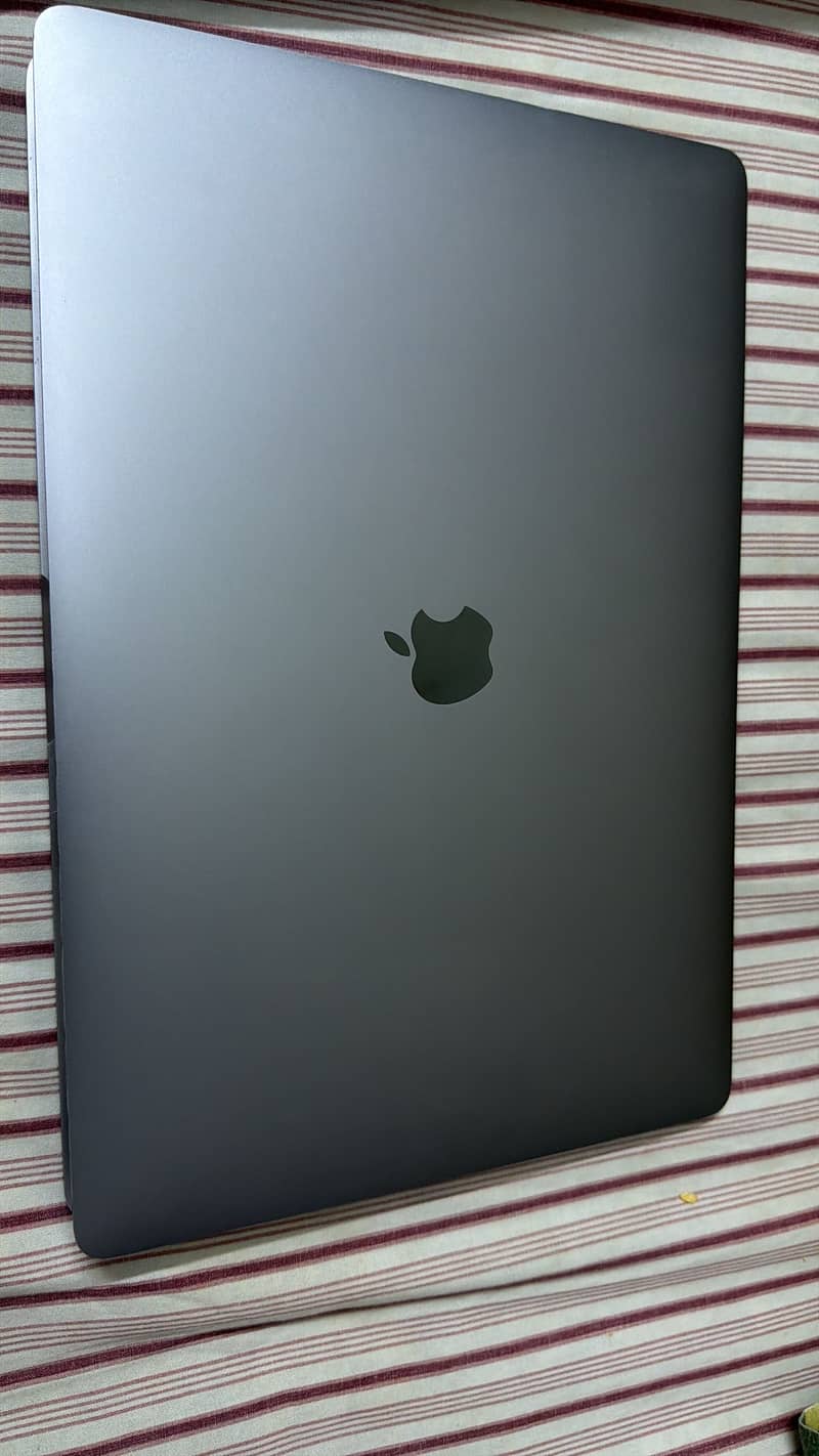Apple pro 2018 0