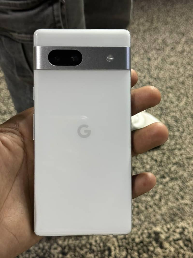 Google Pixel 7a 4