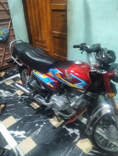 Honda CD70 2026