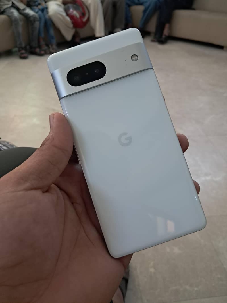 Google Pixel 7 3