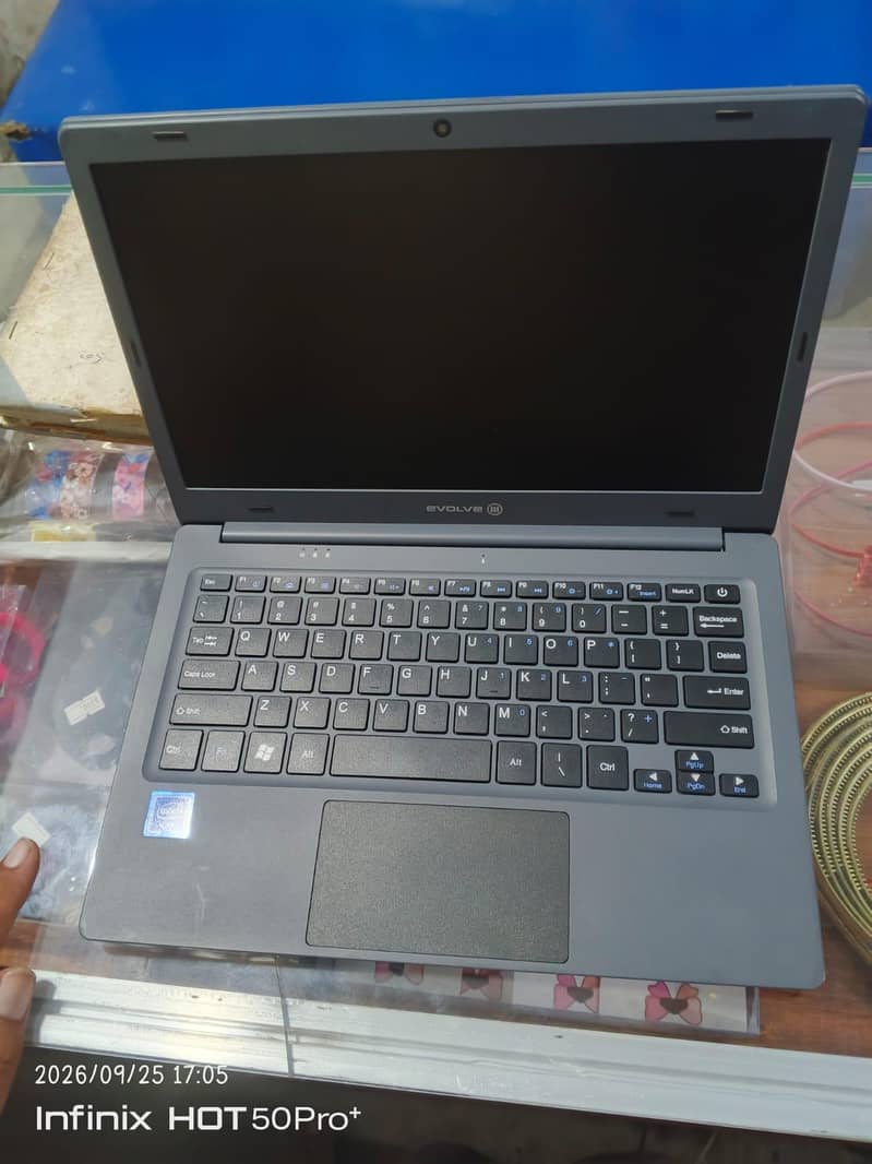 laptop 0