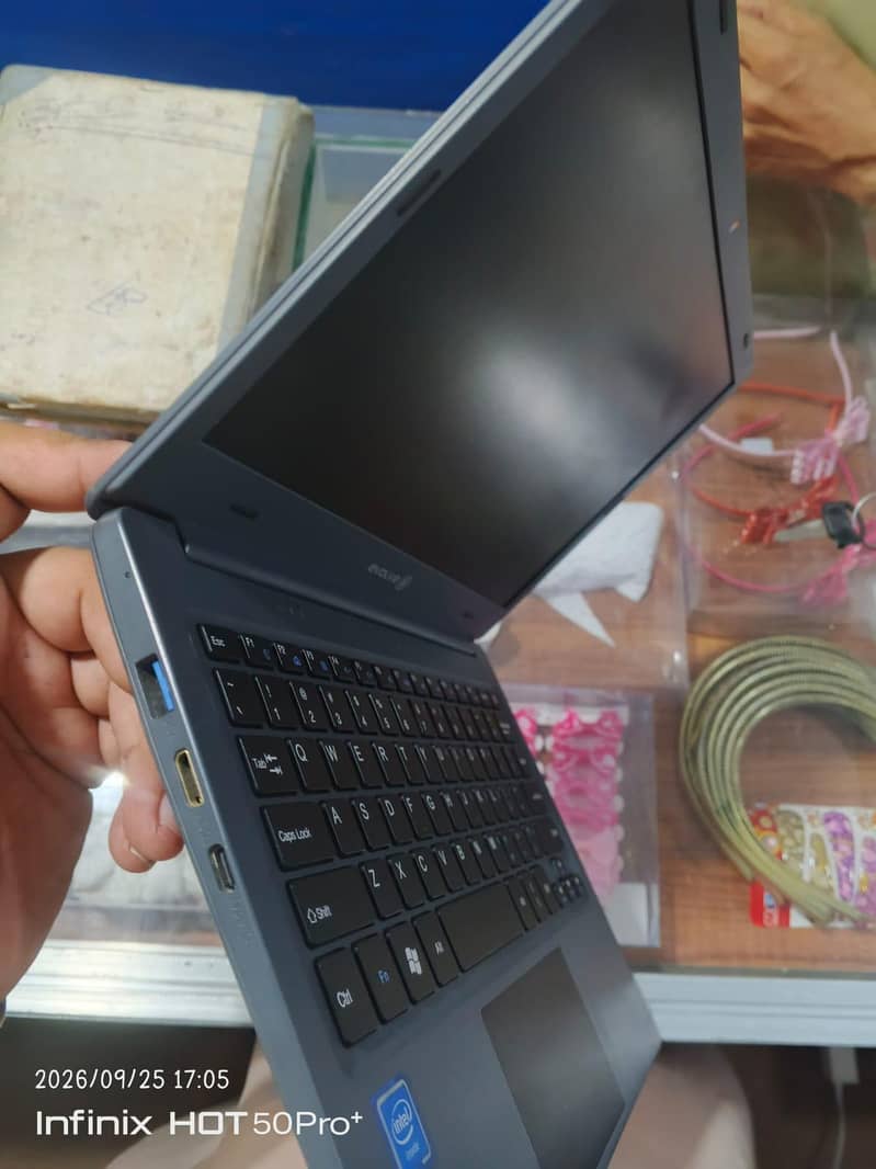 laptop 3