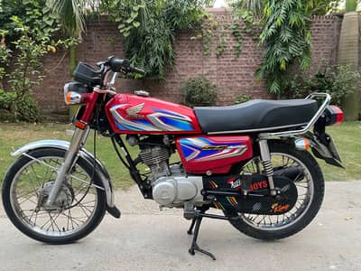 Honda 125 All original condition argent sale