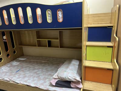 Bunk bed