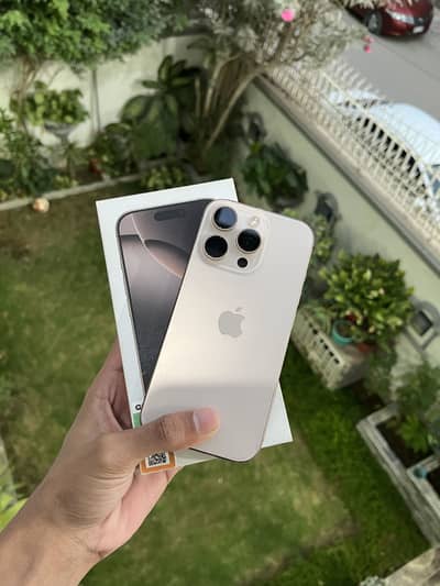 Apple iPhone 16 Pro