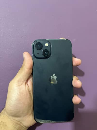 Apple iPhone 13