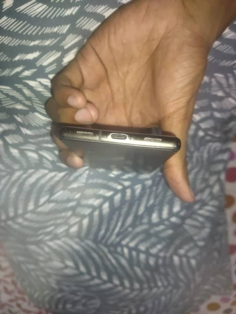Google Pixel 6a 3