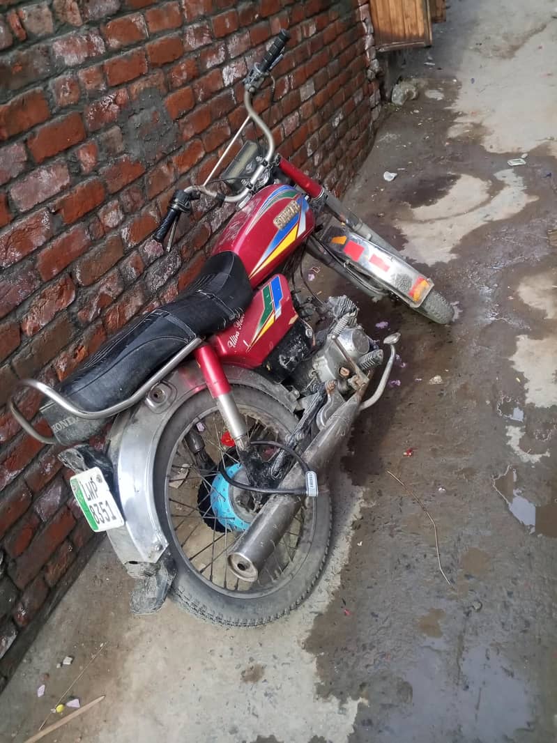 motorcycle 0