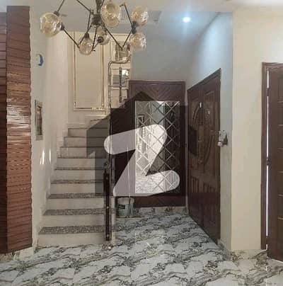 5 Marla Luxury Braind New House In Bahria Twon Lahore.