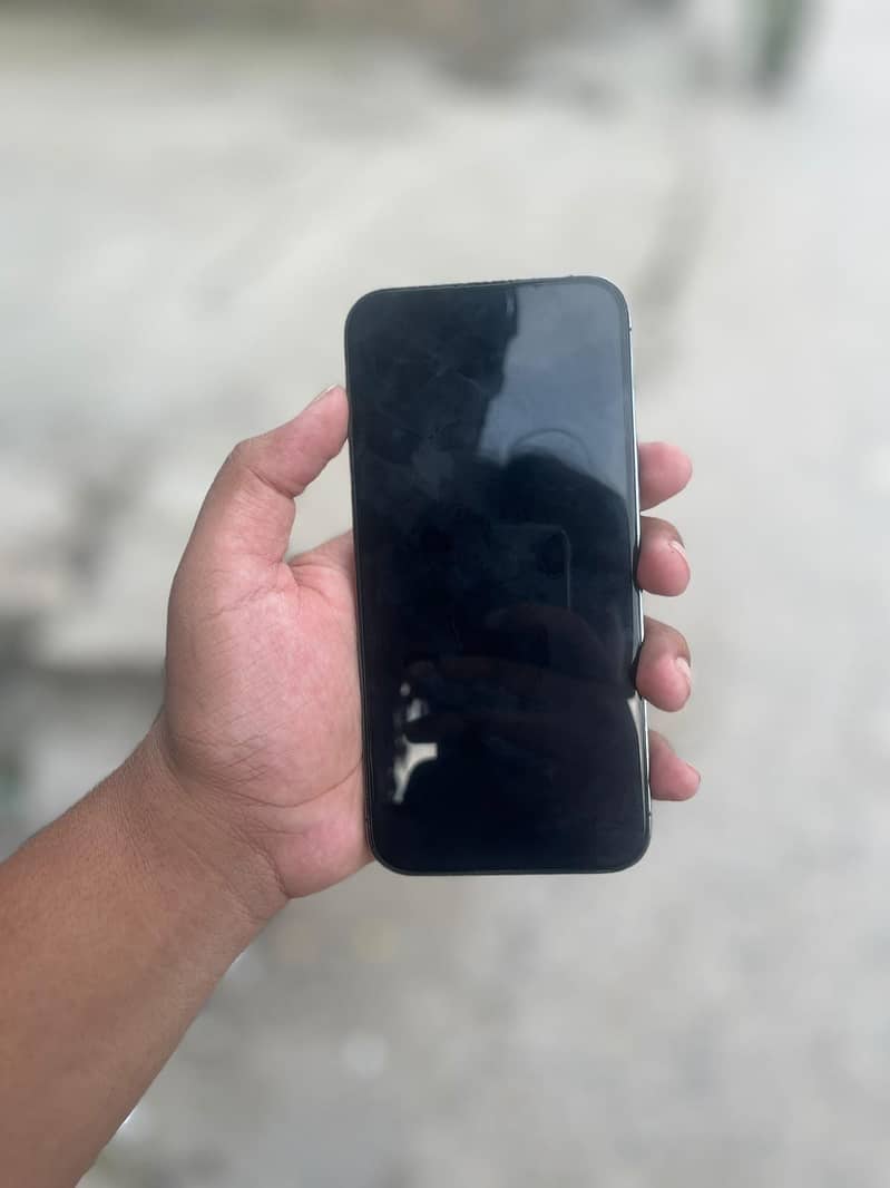 Apple iPhone 14 Pro Max 2