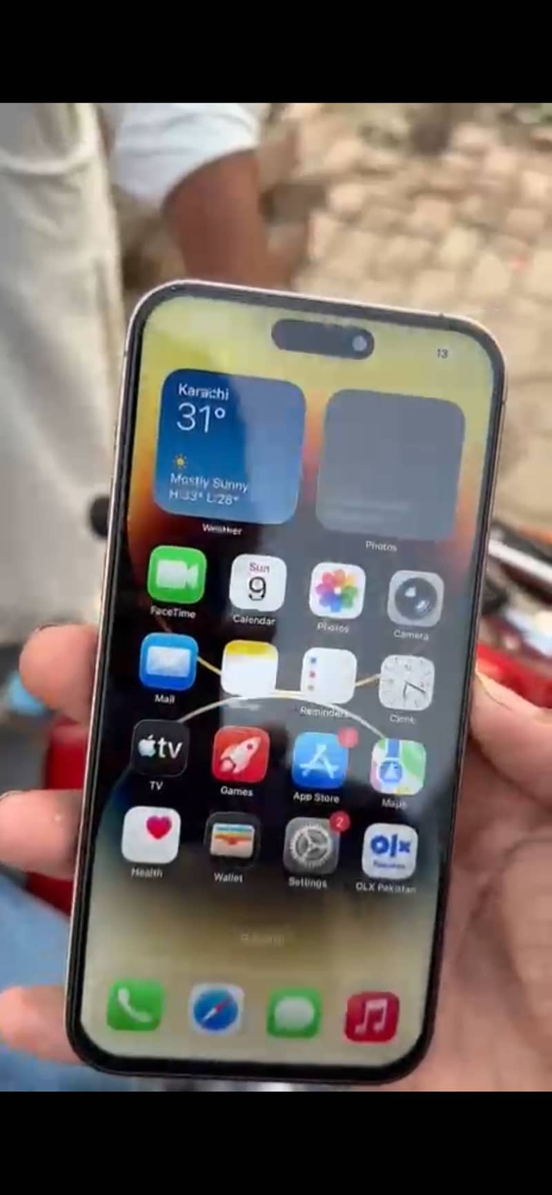 Apple iPhone 14 Pro Max 1